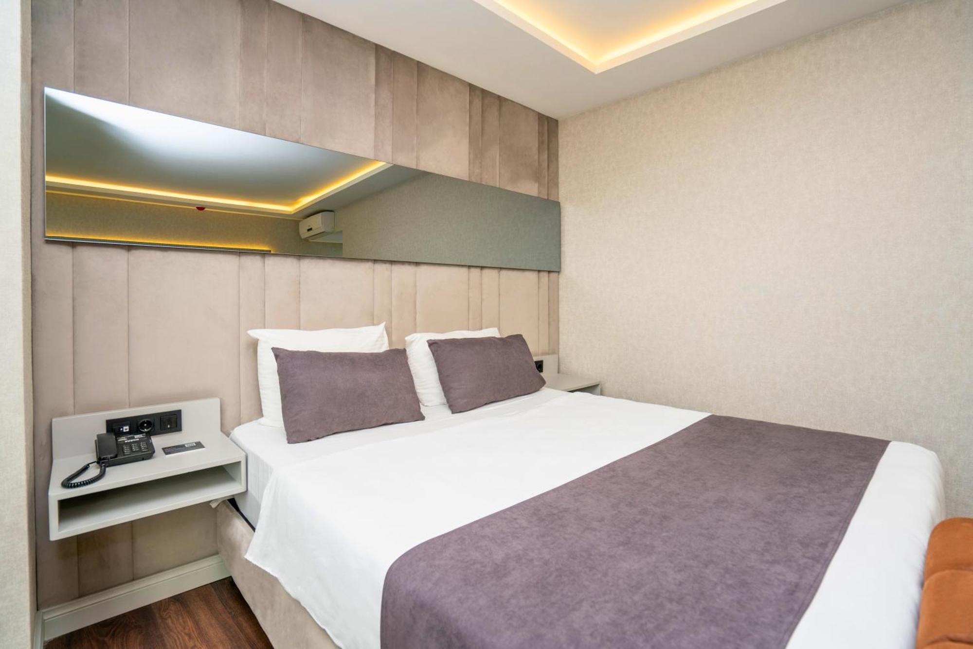 216 Station Suite Gebze Exterior photo